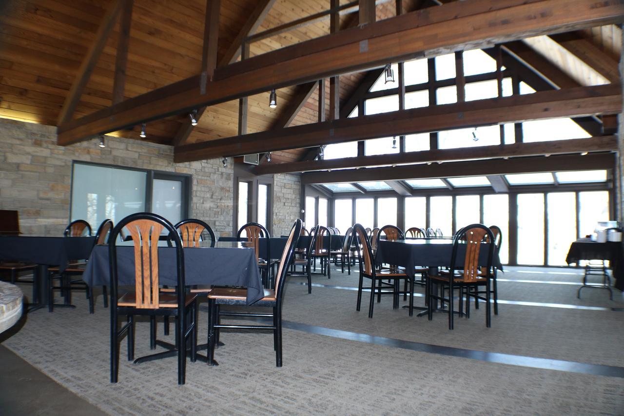 The Lodge Resort Hotel Forest City Exterior foto